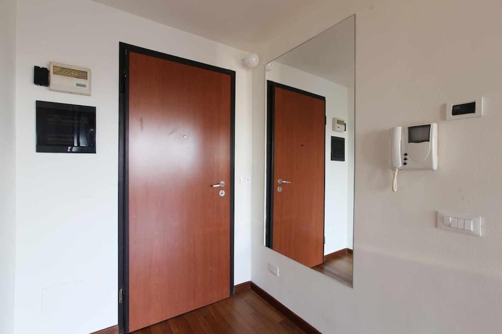 Appartement Corso Garibaldi 72 à Milan Extérieur photo